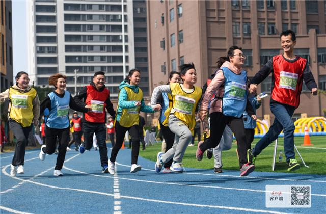 武汉晴空万里照片,武汉风和日丽