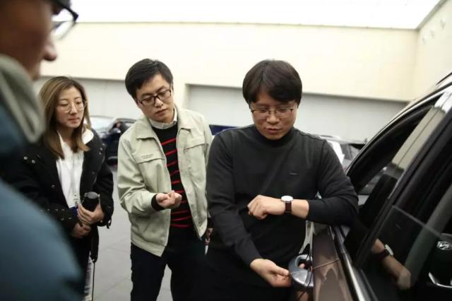 盘点最有科技感的车钥匙,智能科技汽车排行榜最新