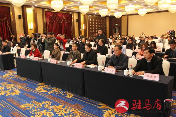 温泉小镇郁金香,郁金香的温泉小镇