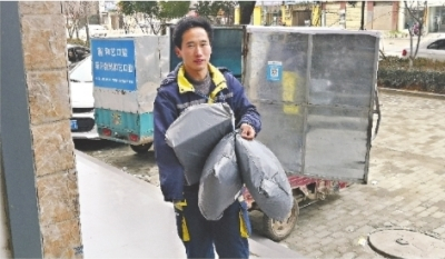 快递小哥月入万元的副业,快递小哥创业做什么好