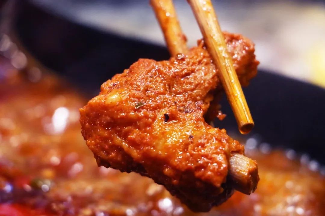 百年老店成都火锅,成都牛排老火锅这次终于能吃上