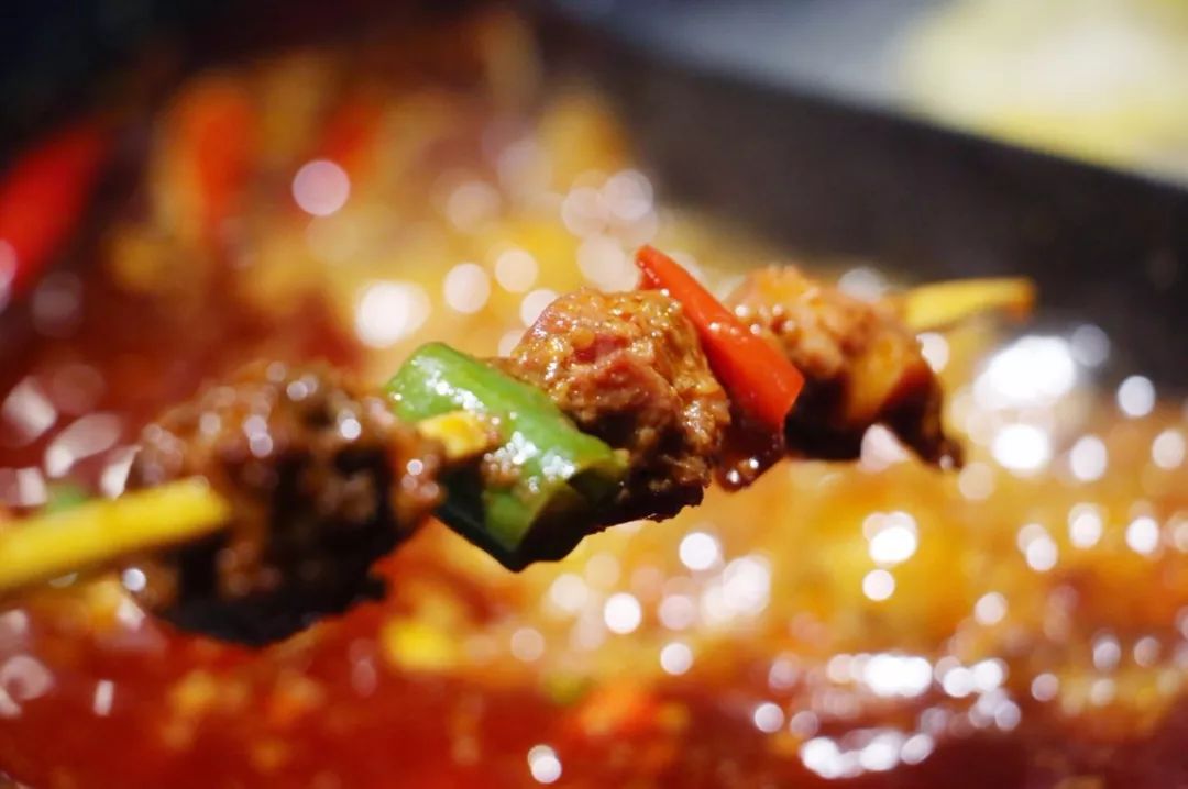 百年老店成都火锅,成都牛排老火锅这次终于能吃上