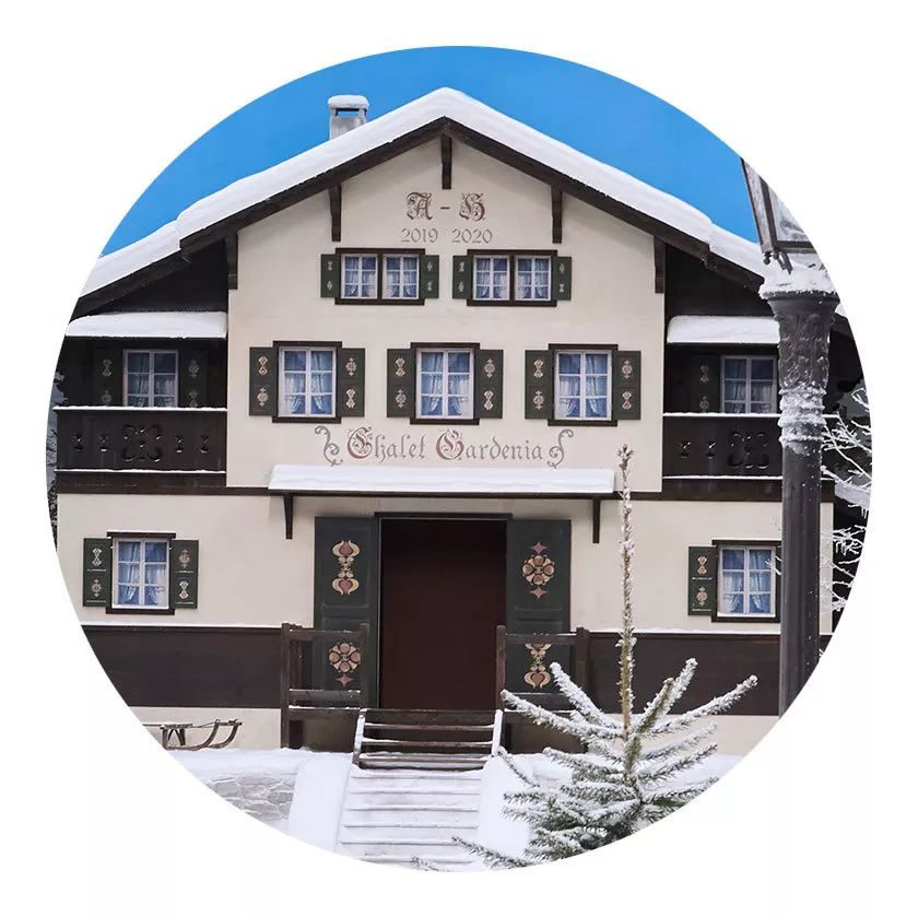 别哭|更美的香奈儿会继续...