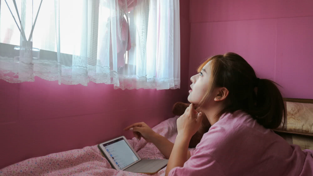 我混进了00后的QQ群，发现自己真的老了