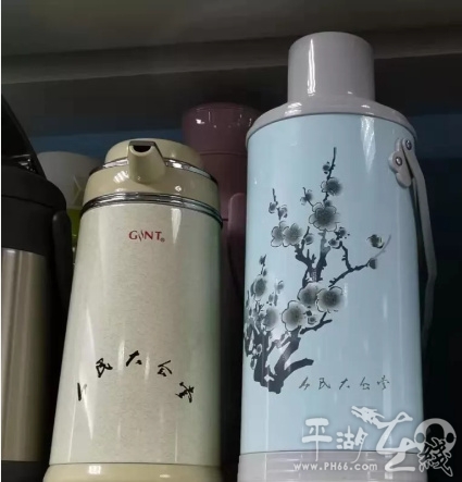 我市一家企业在46年的岁月更新中,心无旁鹜地从事着实业!