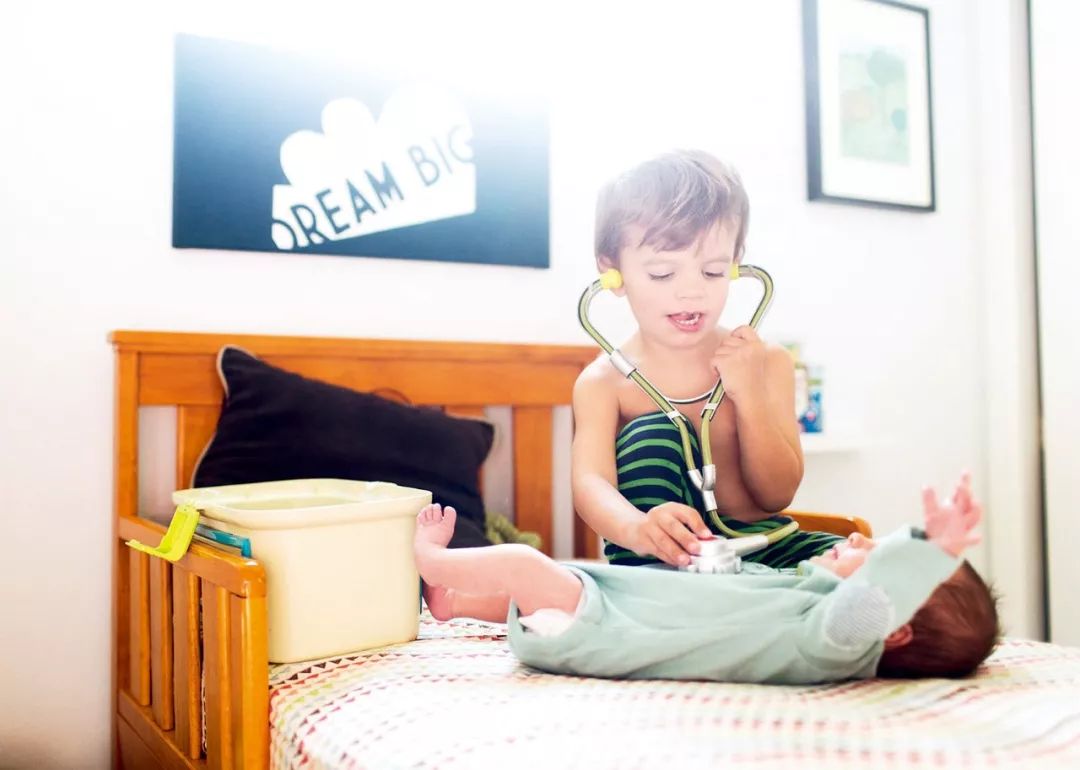 宝宝的神秘“床伴”，妈妈发现了吗？|OK!Baby宝贝健康