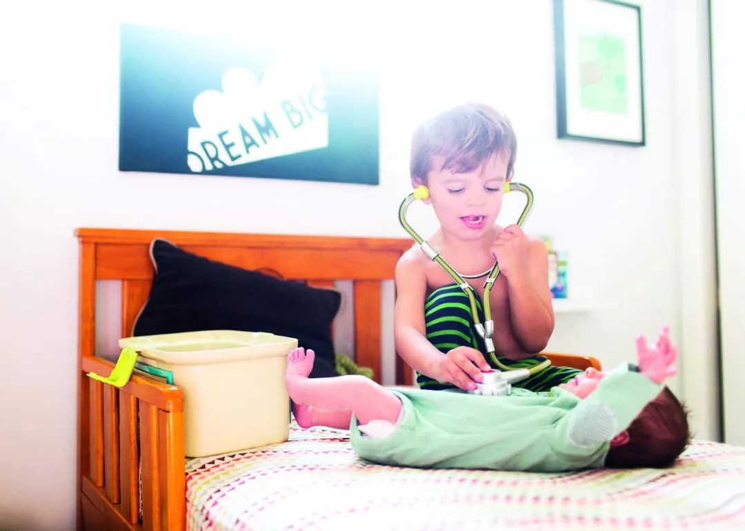 宝宝的神秘“床伴”,妈妈发现了吗?|OK!Baby宝贝健康