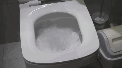 冲马桶水声特别响怎么办,虹吸马桶冲完水有吸水声