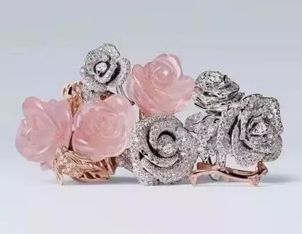 拿破仑最喜欢什么珠宝,拿破仑浪漫首饰