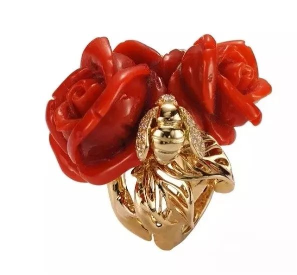 拿破仑最喜欢什么珠宝,拿破仑浪漫首饰