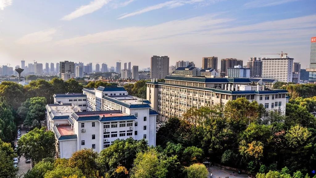 新华书店公司来华师招聘?快进来看看吧!