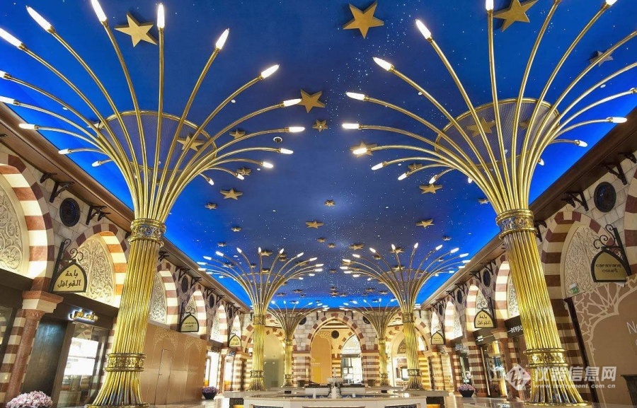 阳春三月,跟月旭去迪拜