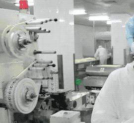 大白兔奶糖流水线包装,大白兔奶糖工厂流水线