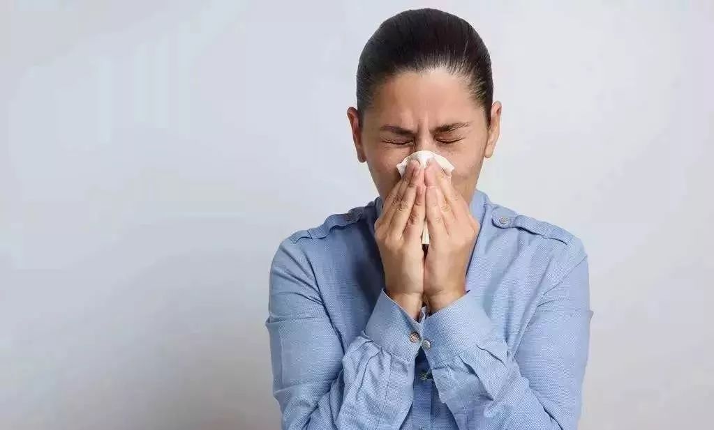 一到冬天鼻炎就犯怎样治疗最好,鼻炎为什么每年春天犯