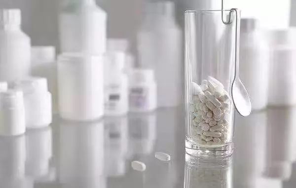 放假通知书模板大学 (放假通知模板)