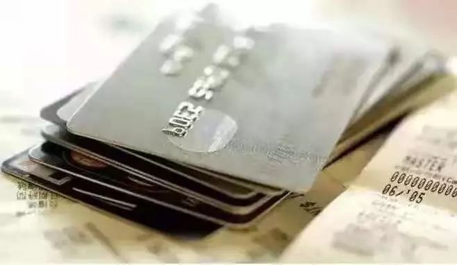 放假通知书模板大学 (放假通知模板)