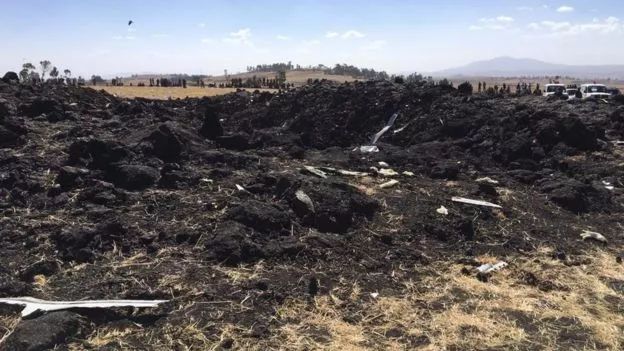 1998年空难事件唯一幸存者,全球十大空难事件视频播放