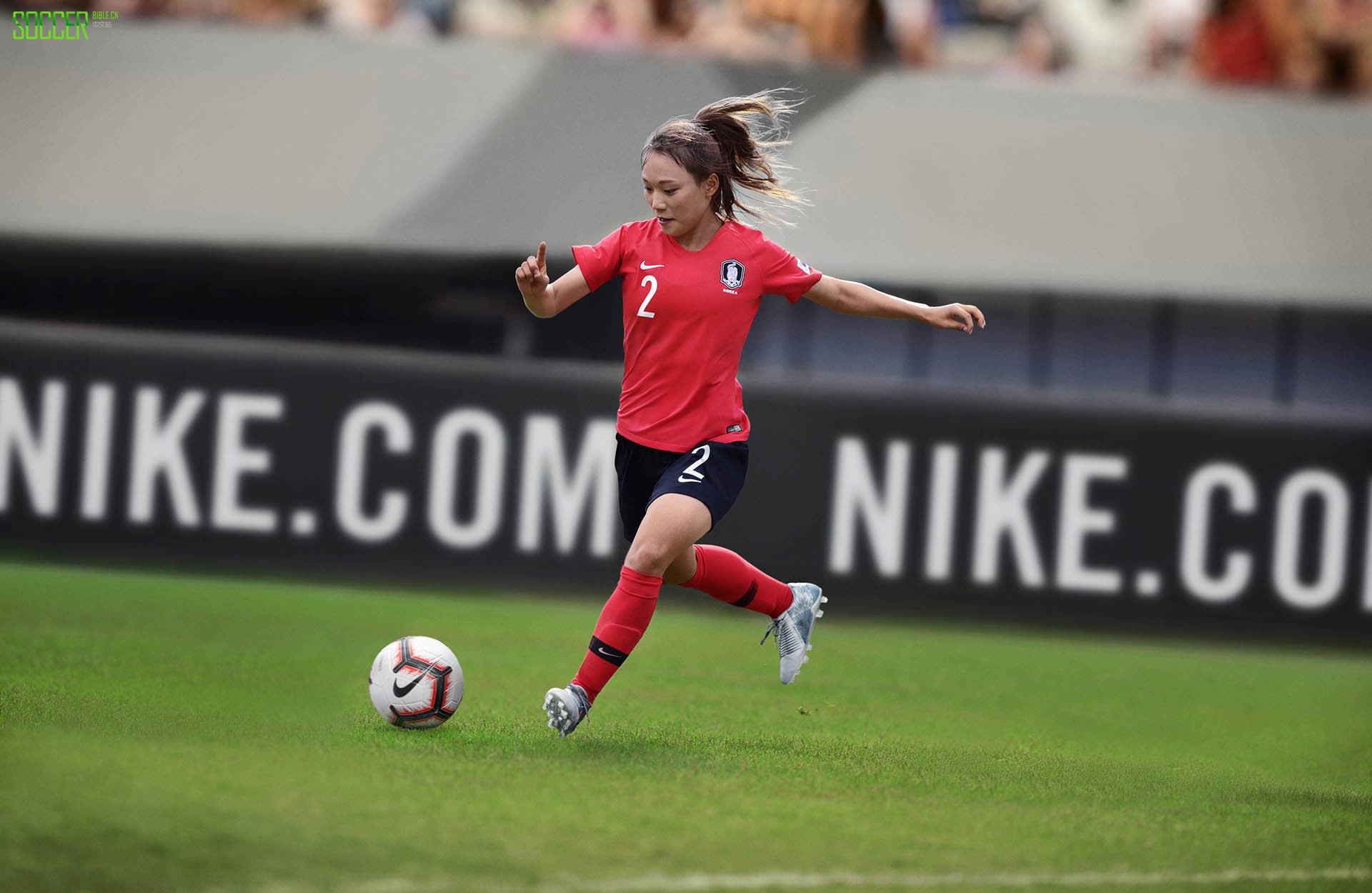 穿球衣的女孩最美,穿耐克的女孩