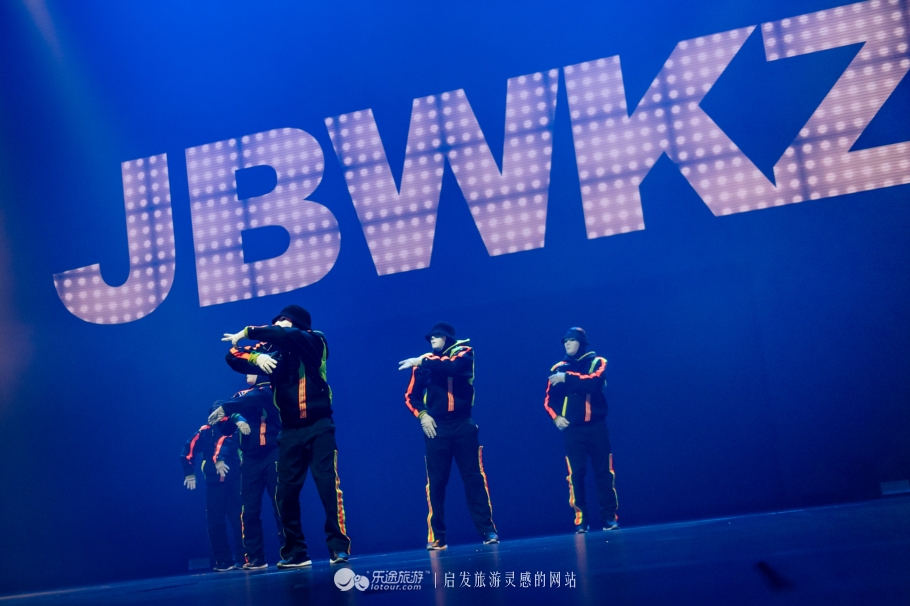 假面舞团6大精彩舞蹈,假面舞团与各个舞团表演