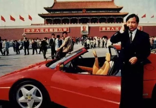 中国第一个奔驰车主,奔驰中国第一位车主叫什么
