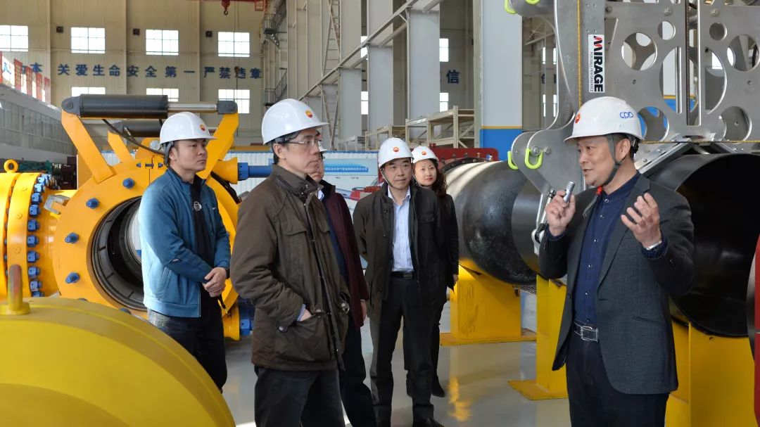 没点真本事,没点真本事都不好意思开口