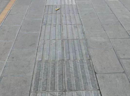 蒙自最热闹的步行街,蒙自最出名的街