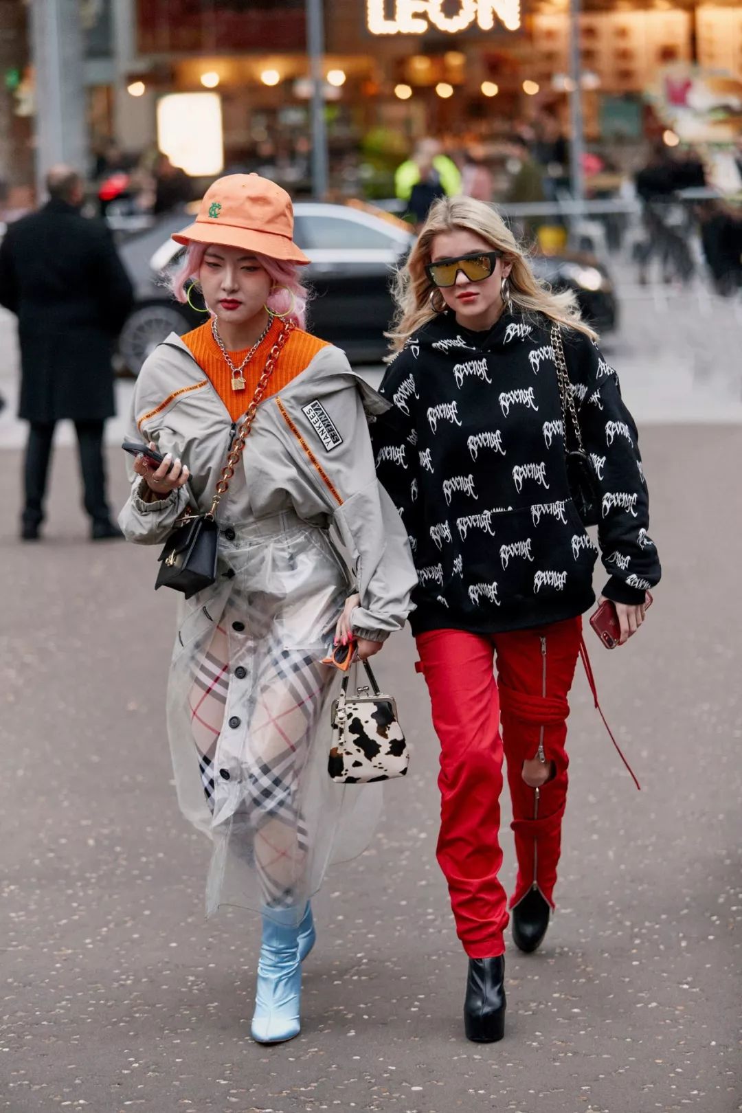 今年最流行的套装元素,最近的流行元素