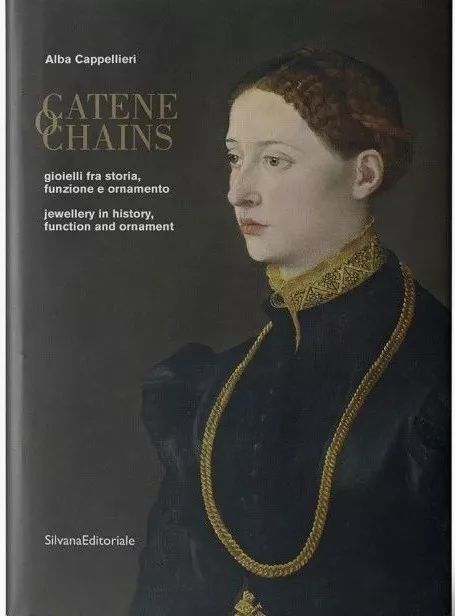 今年最流行的套装元素,最近的流行元素