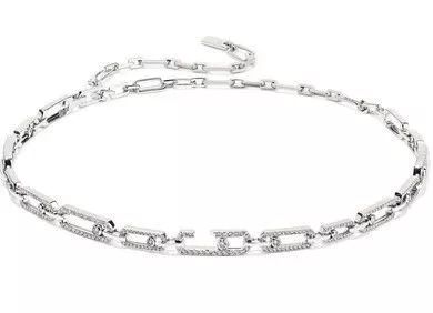 今年最流行的套装元素,最近的流行元素