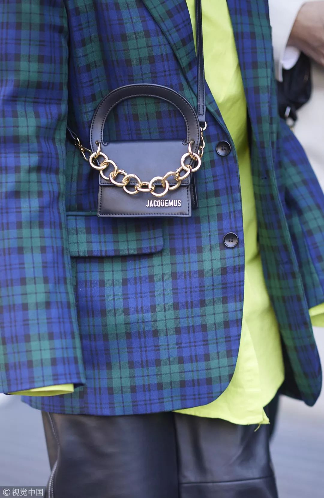 今年最流行的套装元素,最近的流行元素