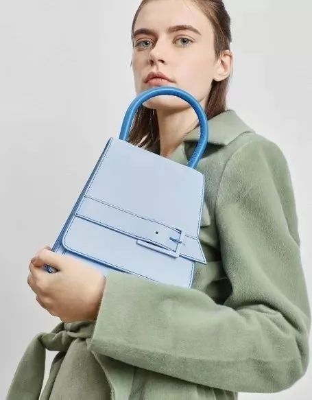 小ck包包追光春款,小ck春夏经典包包