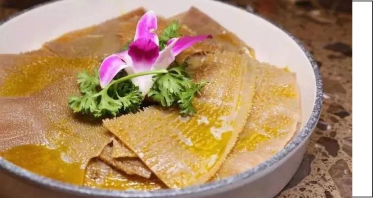 老板不想赚了！东葛路这家火锅套票只要9.9元，还送购物卡！