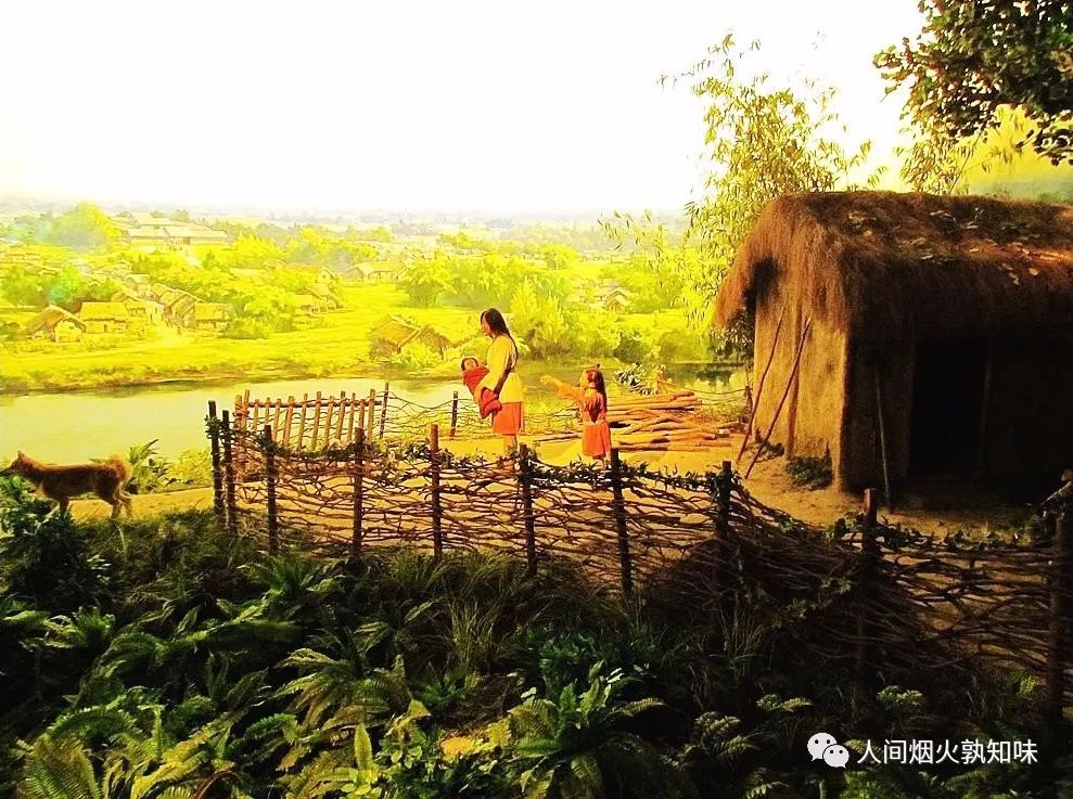 源于蜀地的蚕神马头娘与狮身人面像类似，它带来了丝绸之路的繁荣
