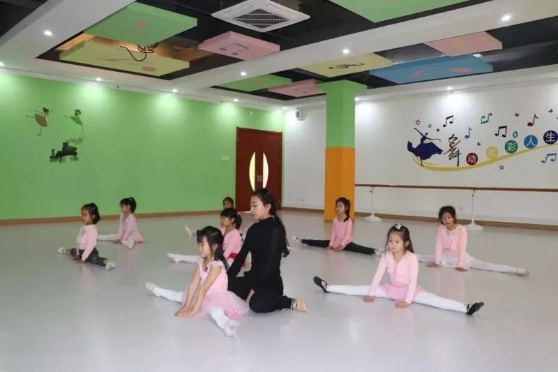 震惊！孩子放这所学校，家长竟然能省心到......