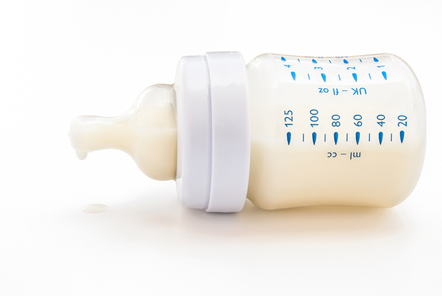 奶粉广告成母乳喂养“拦路虎”！