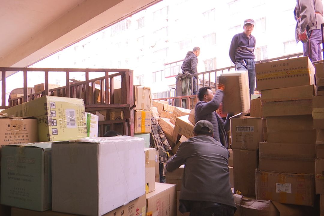 集中销毁45000余条假烟,集中销毁1488万支假烟