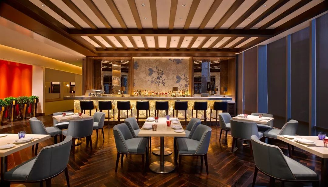 一向以“好吃”出名的凯悦，这次带我把人间三月的春天都吃进了嘴里