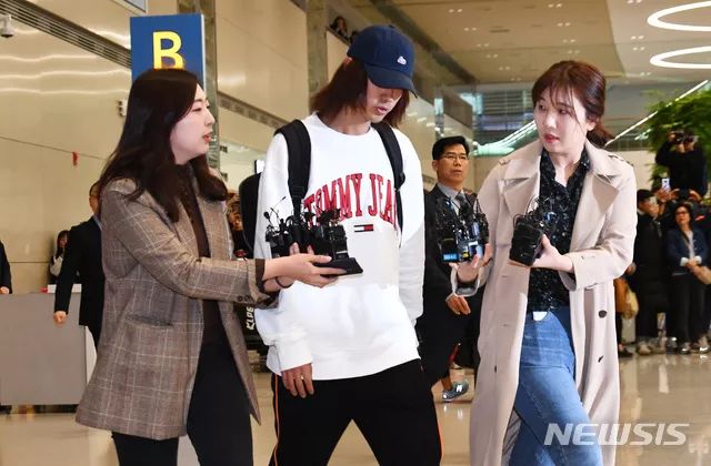 “胜利门”彻底撼动韩国!除了给娱乐圈大洗牌,还正式掀开了韩国*商勾官**结的遮羞布...