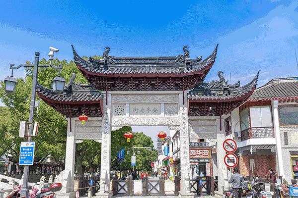 吵翻了!魔都16区终于正面PK!哪个是你心中的C位担当?