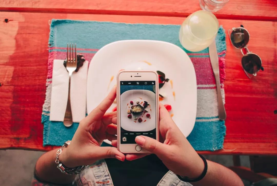 互联网模式餐饮,互联网大败局在线观看