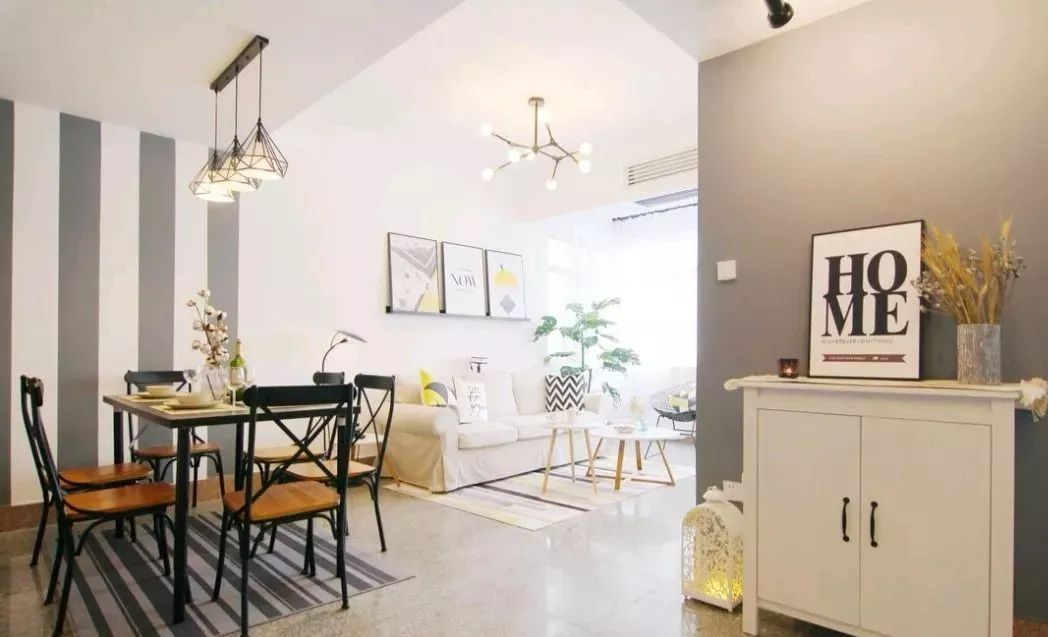 如何用最少的钱装修极简风,怎么用最少的钱做最豪的装修