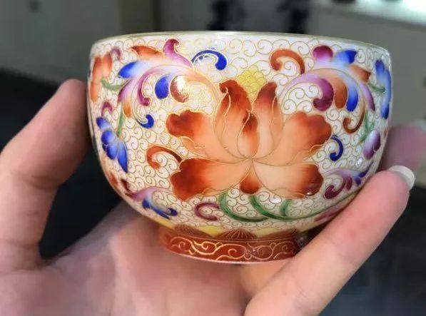 瓷器买哪的好价格便宜,一百元能买到什么瓷器