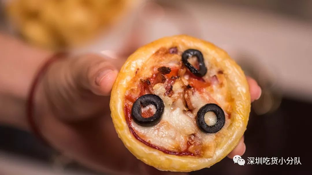 现出原形吧,这店的“小*子骗**”们