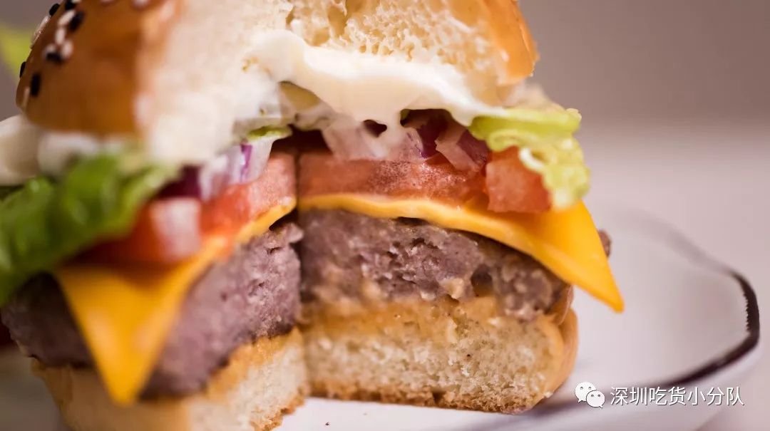 现出原形吧,这店的“小*子骗**”们