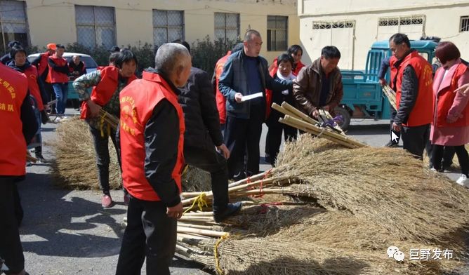 小入口+人工智能:巨野县启动生活垃圾分类整区域创建撬动人居生态大变局