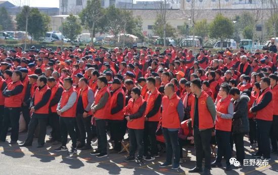 小入口+人工智能:巨野县启动生活垃圾分类整区域创建撬动人居生态大变局