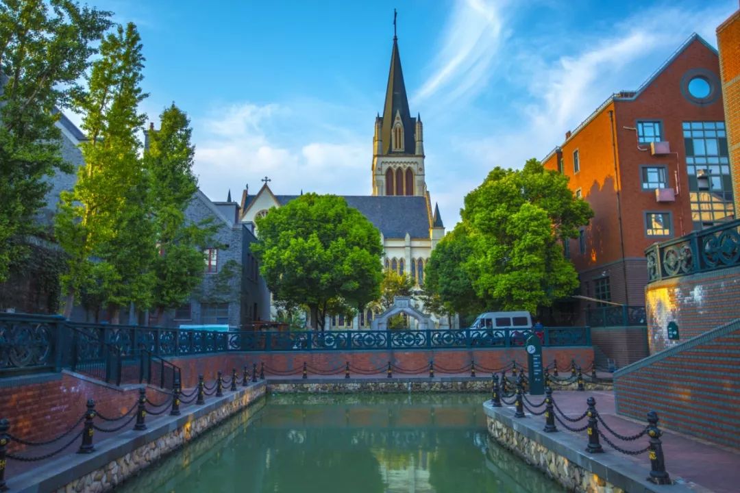 上海70岁老人免费景点大全,上海自驾游免费景点