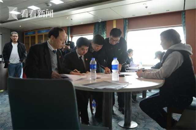 船东拖欠船员工资怎么要,船东拖欠工资怎么解决