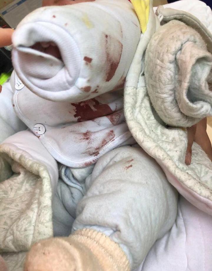 杭金衢高速上翻车,硬核奶奶保护怀中3个月大的婴儿毫发无伤