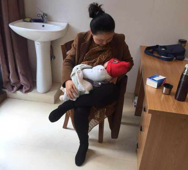 杭金衢高速上翻车,硬核奶奶保护怀中3个月大的婴儿毫发无伤